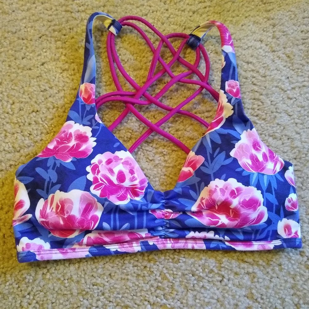 Popflex Peony "Pull on My Heart Strings" Bra